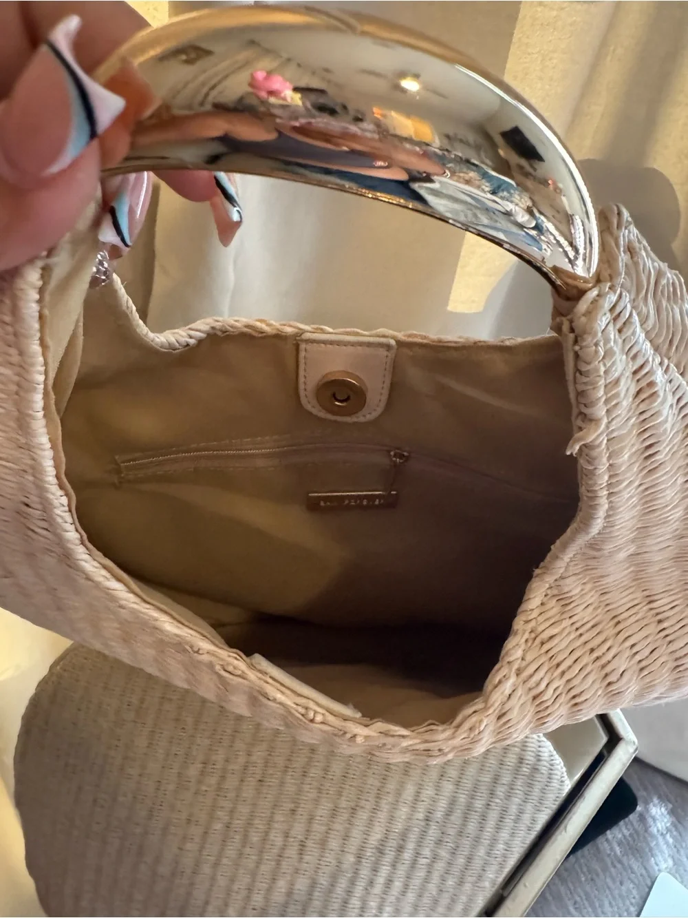 Woven Straw Circle Tote Bag in Natural Cream